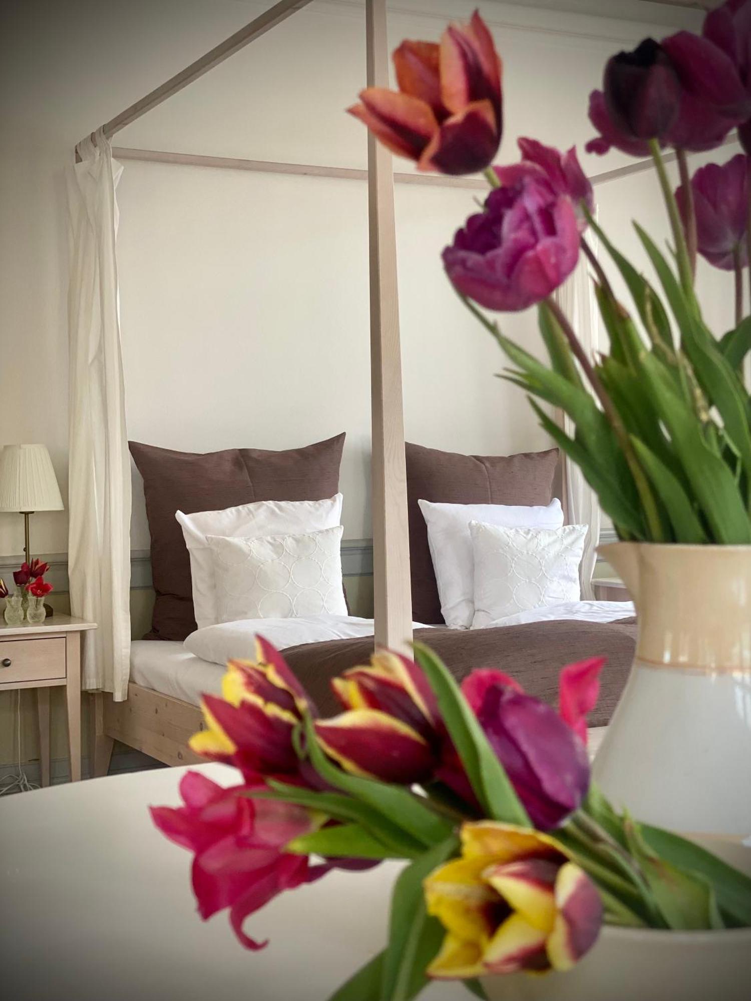 Brodremenighedens Hotel Christiansfeld Bagian luar foto