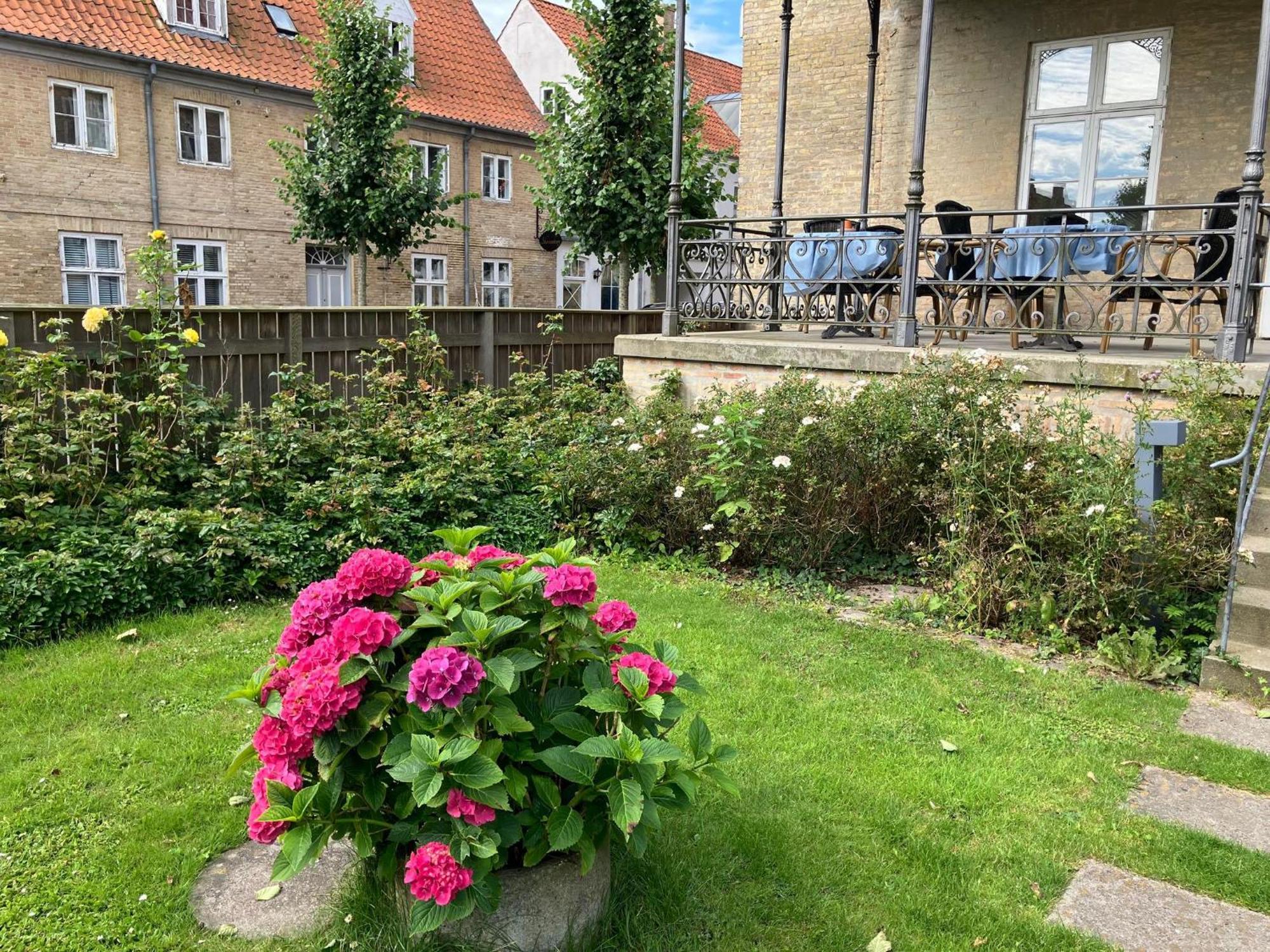 Brodremenighedens Hotel Christiansfeld Bagian luar foto
